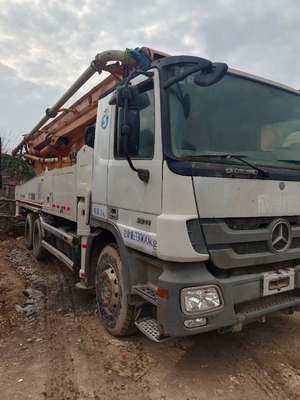 2012 ZoomLion 49M Kullanılmış Beton Pompa Kamyonu Benz Şasi içinde